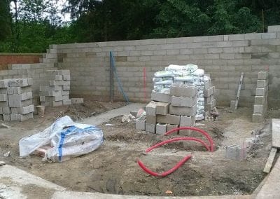 Montage des murs en parpaings