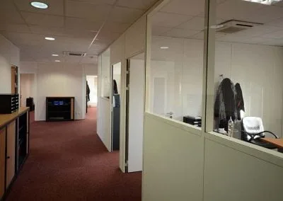 Aménagement de bureaux avec des cloisons modulaires à Argenteuil