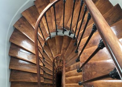 Rénovation d'une cage d'escalier d'un immeuble parisien
