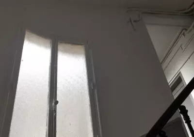 Rénovation d'une cage d'escalier d'un immeuble parisien