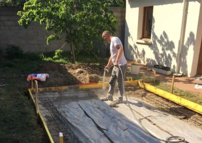Réalisation d’une dalle en béton armé dans un jardin à Montreuil