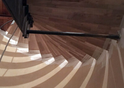 Pose d'un escalier sur mesure