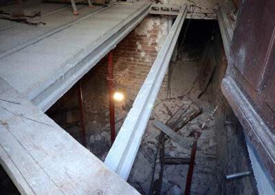 Pose d'un nouveau plancher avec poutrelle et ourdis