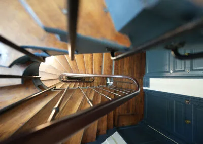 Rénovation complète d’une cage d’escalier à Paris