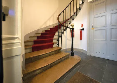 Travaux de peinture de la cage d'escalier à Paris
