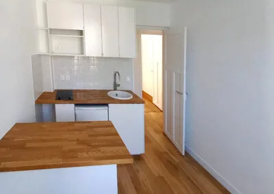Aménagement d’une cuisine dans un petit appartement à Vincennes