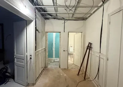 Création d'un faux plafond dans l'entrée